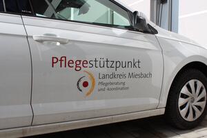 Pflegest&uuml;zpunkt Auto