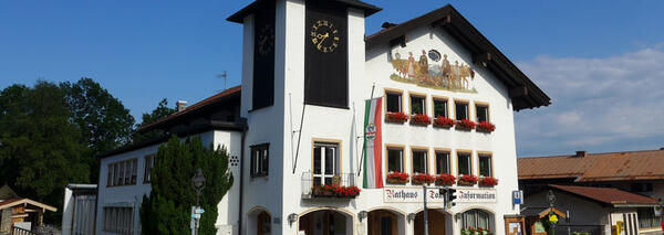 Bild vergrößern: Rathaus Rottach-Egern